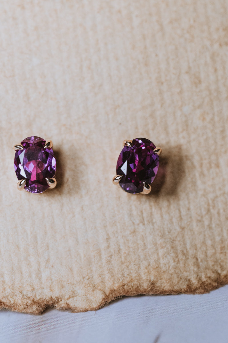 The Oval Stud | Amethyst Sapphire Oval Stud Earring - Single
