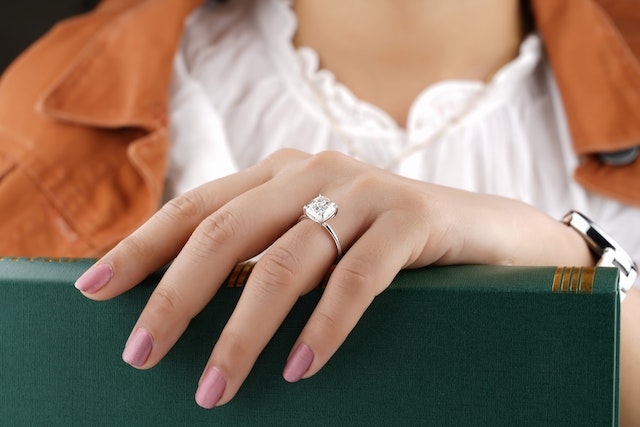 is moissanite just a marketing scam