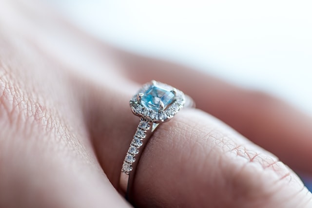 Which Moissanite Cut Sparkles The Most?